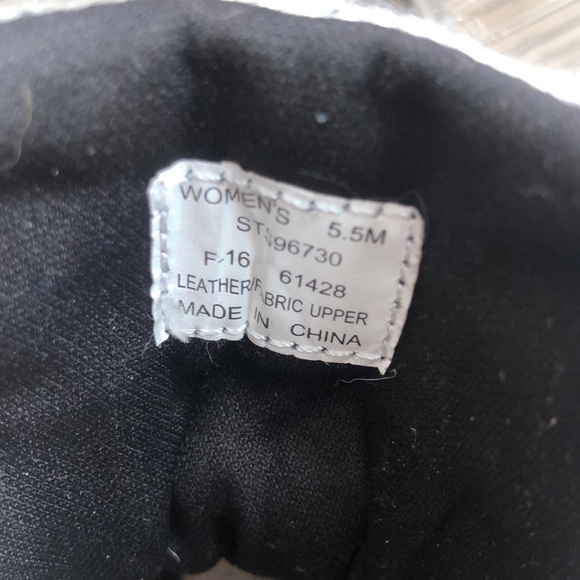 Women’s Sperry Ankle Shoes - Picture 6 of 7